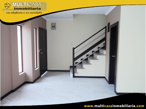 Casa en Venta a Crédito Sector Camino Viejo a Baños Cuenca-Ecuador