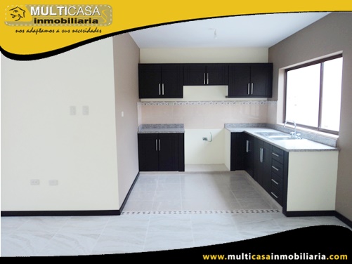 Casa en Venta a Crédito Sector Camino Viejo a Baños Cuenca-Ecuador