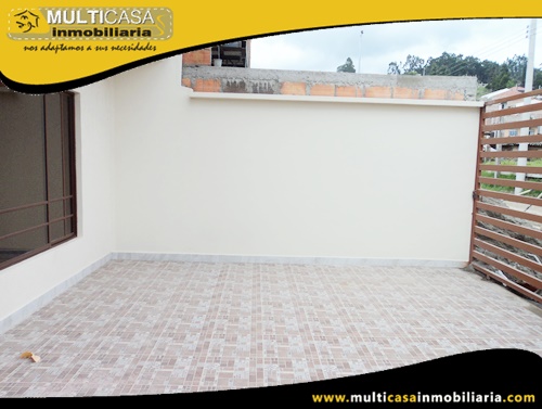 Casa en Venta a Crédito Sector Camino Viejo a Baños Cuenca-Ecuador