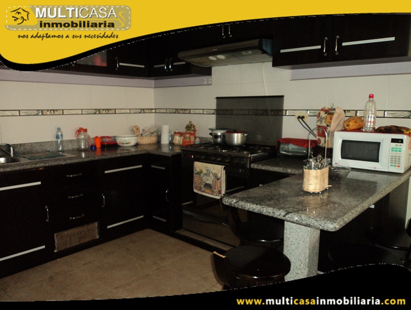 Casa en Venta a Crédito Sector Quinta Chica Baja Cuenca - Ecuador