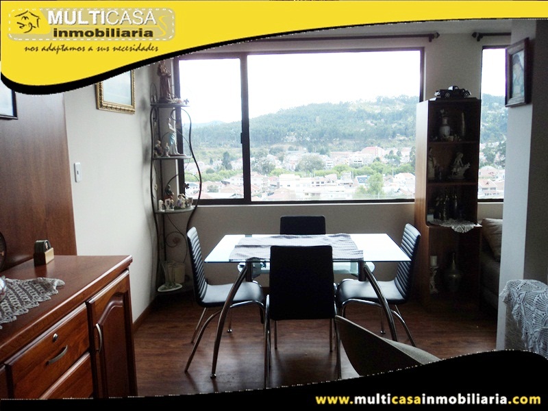 Edificio de diez departamentos en Venta a Crédito con Local Comercial Sector Monay Shopping Cuenca-Ecuador