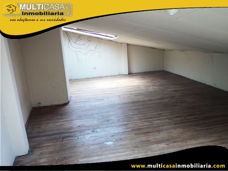 Edificio de Siete Departamentos con Local Comercial en venta a Crédito Sector Av. de las Américas Cuenca-Ecuador
