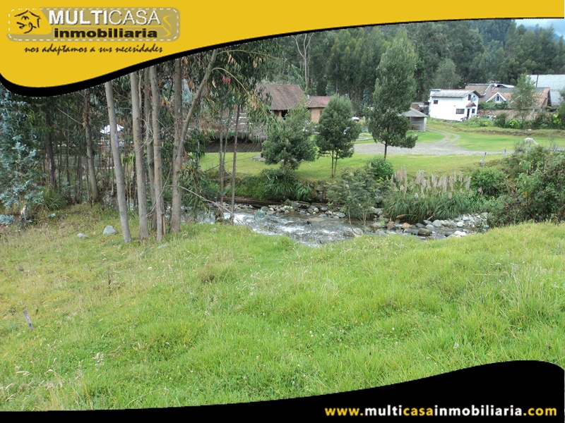 Terreno en Venta a Crédito Con Línea de Fabrica Sector Sayausí Cuenca-Ecuador