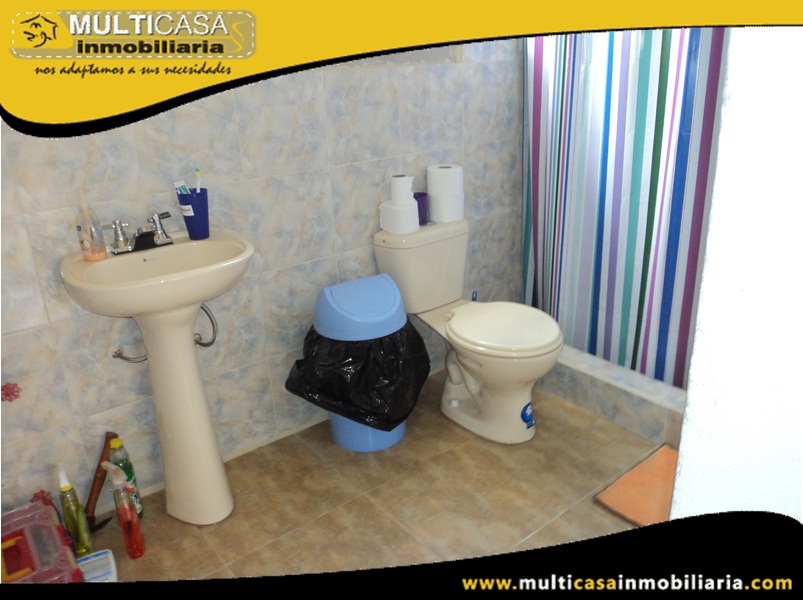 Casa en Venta con Local Comercial por terminar Sector Ordoñez Lasso