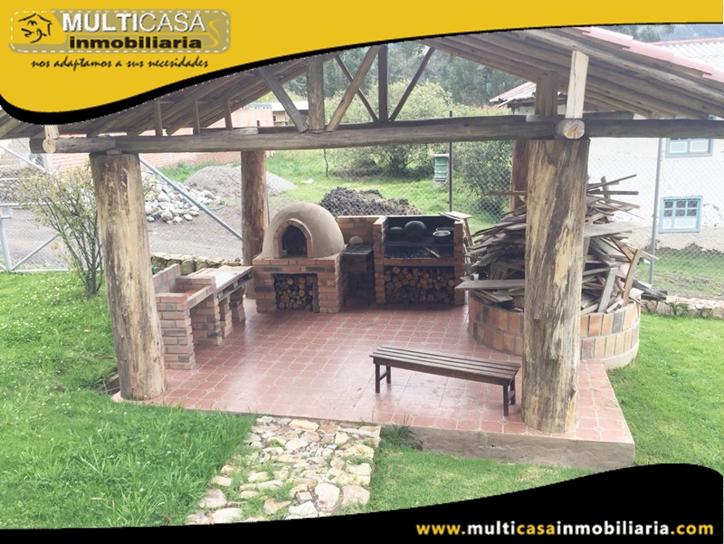 Casa en Venta a Crédito Sector Sinincay Cuenca-Ecuador