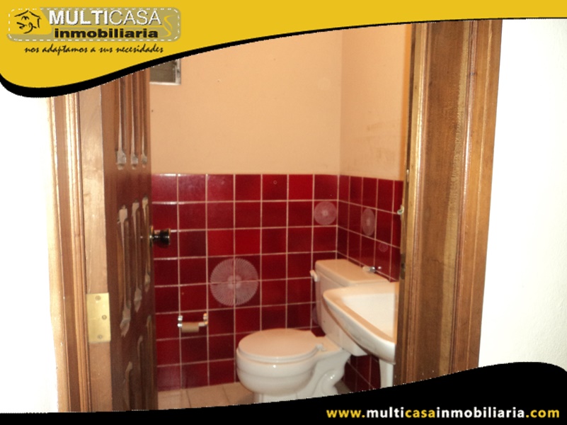 Arriendo Casa Amplia Sector Bella Vista Cuenca-Ecuador