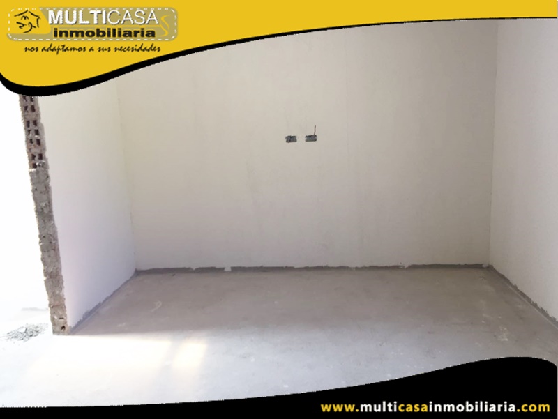 Casa en venta a Crédito Sector Camino Viejo a Baños Cuenca-Ecuador