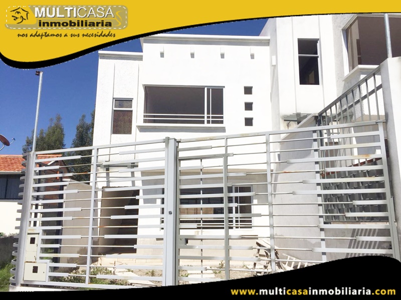 Casa en venta a Crédito Sector Camino Viejo a Baños Cuenca-Ecuador