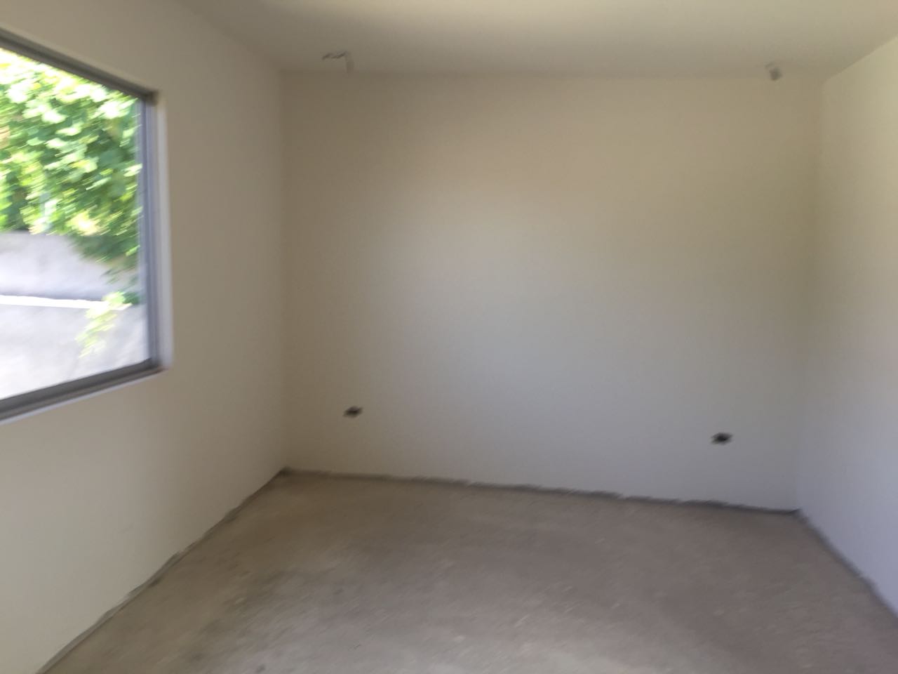 Casa en venta a Crédito Sector Camino Viejo a Baños Cuenca-Ecuador