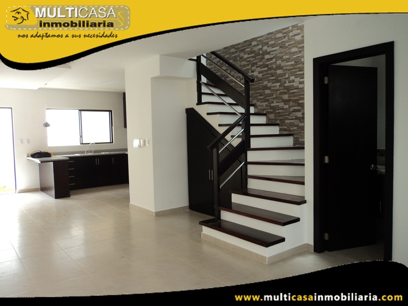 Casa en Venta a Crédito Sector El Tiempo Cuenca - Ecuador