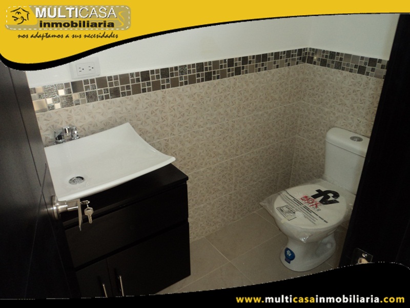 Casa en Venta a Crédito Sector El Tiempo Cuenca - Ecuador