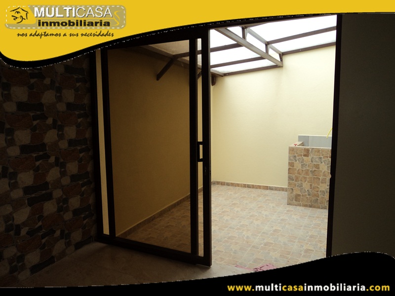 Casa en Venta a Crédito Sector El Tiempo Cuenca - Ecuador