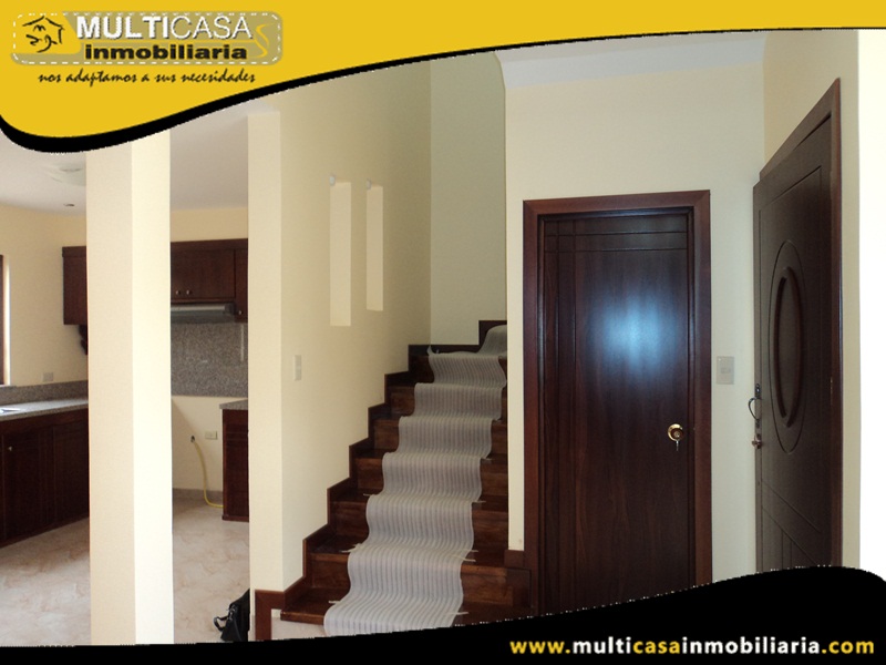 Casa en Venta a Crédito Sector El Tiempo Cuenca - Ecuador