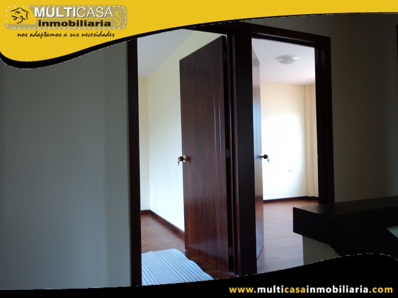 Casa en Venta a Crédito Sector El Tiempo Cuenca - Ecuador