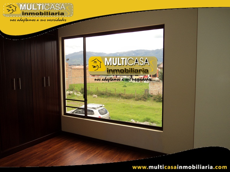 Casa en Venta a Crédito Sector El Tiempo Cuenca - Ecuador