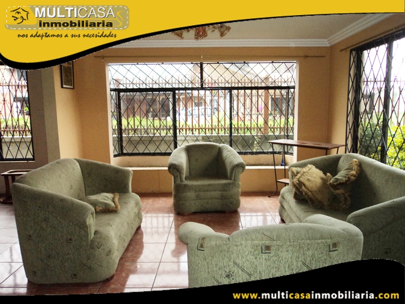 Casa en venta a Crédito Sector Colegio Borja Cuenca-Ecuador