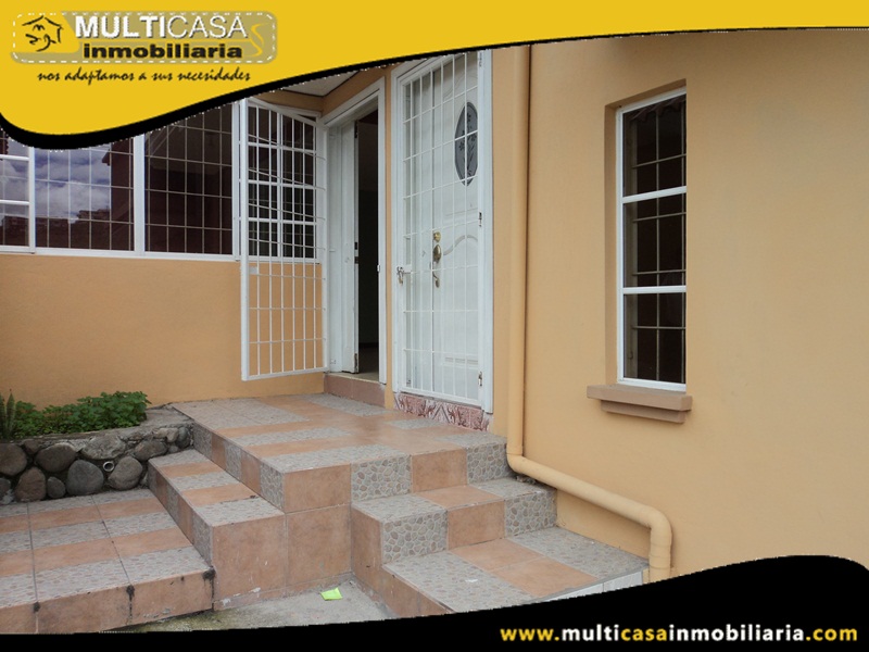 Casa de Dos Departamentos en Venta a Crédito Sector Cdla Católica