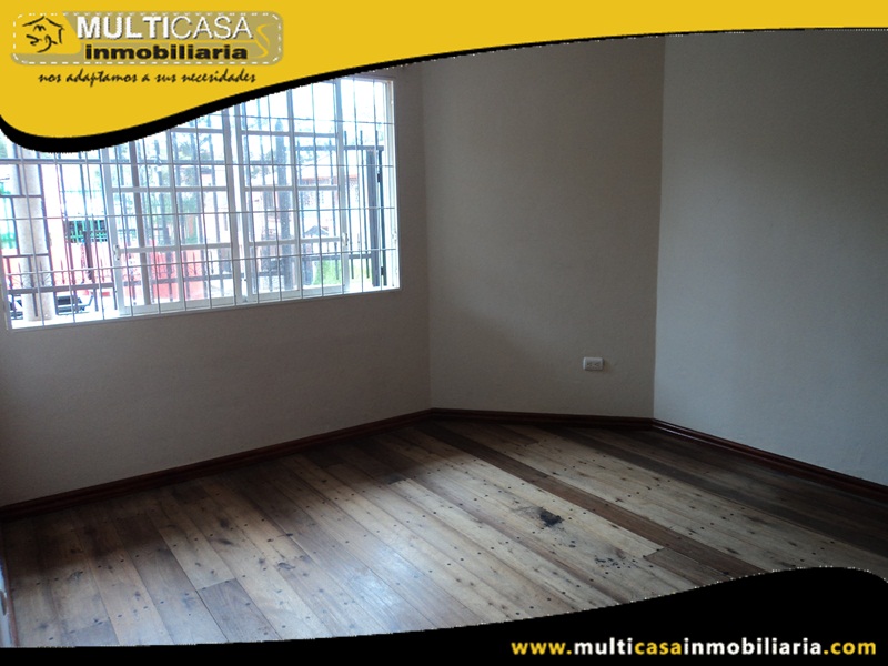 Casa de Dos Departamentos en Venta a Crédito Sector Cdla Católica