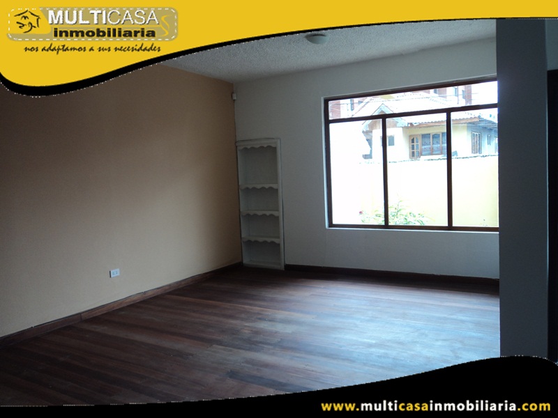 Casa de Arriendo Sector Av. 12 de Octubre. Cuenca-Ecuador