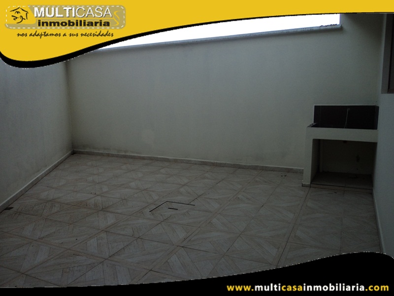 Casa en Venta a Crédito Sector Colegio Borja Cuenca - Ecuador