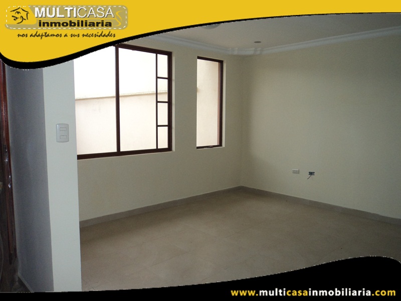 Casa en Venta a Crédito Sector Colegio Borja Cuenca - Ecuador
