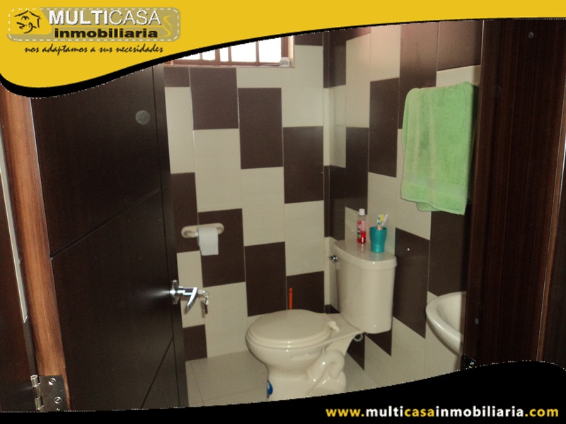 Casa en Venta a Crédito Sector Ochoa León  Cuenca - Ecuador