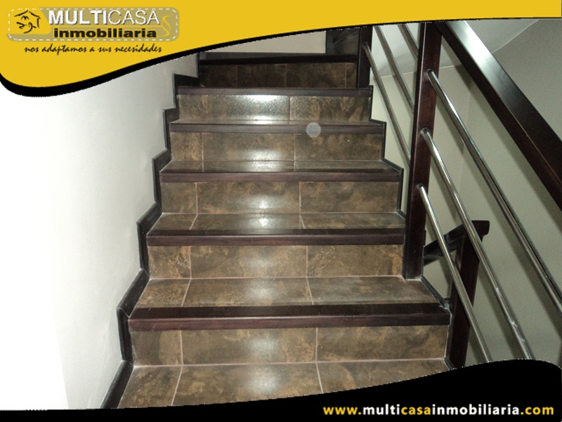Casa en venta a Crédito Sector El Cebollar Cuenca-Ecuador