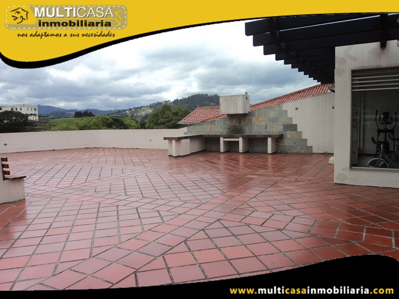 Suite de Venta a Crédito Sector Av. 12 de Abril Cuenca-Ecuador