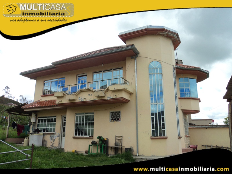 Casa en Venta a Crédito Sector Tarqui Cuenca-Ecuador