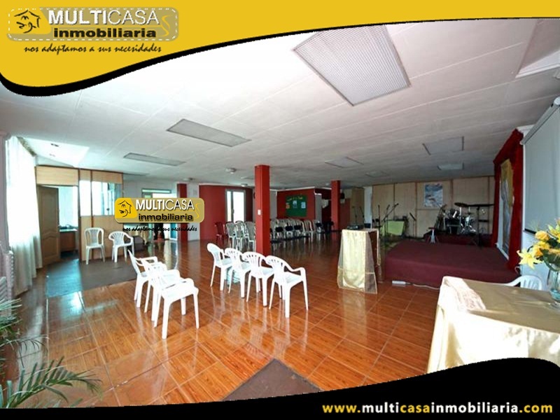 Salón de Eventos de Venta a Crédito Sector Ricaurte Cuenca-Ecuador