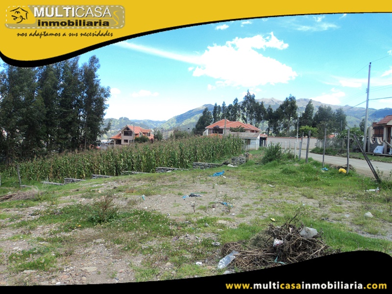 Terreno en Venta a Crédito con Licencia Urbanística Sector los Cerezos Cuenca - Ecuador