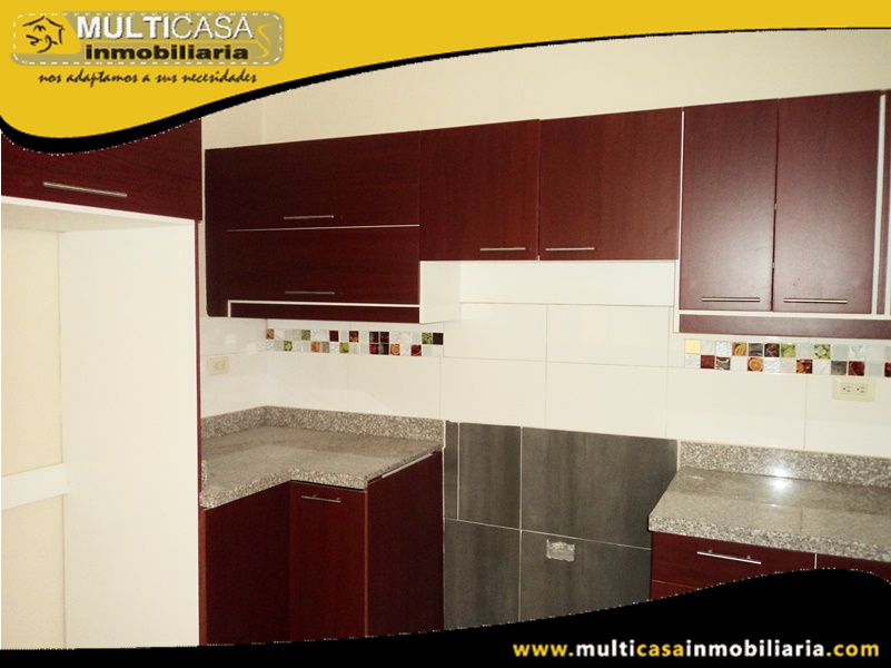 Casa en Arriendo en Condomio Privado Sector Ordoñez lasso Cuenca - Ecuador