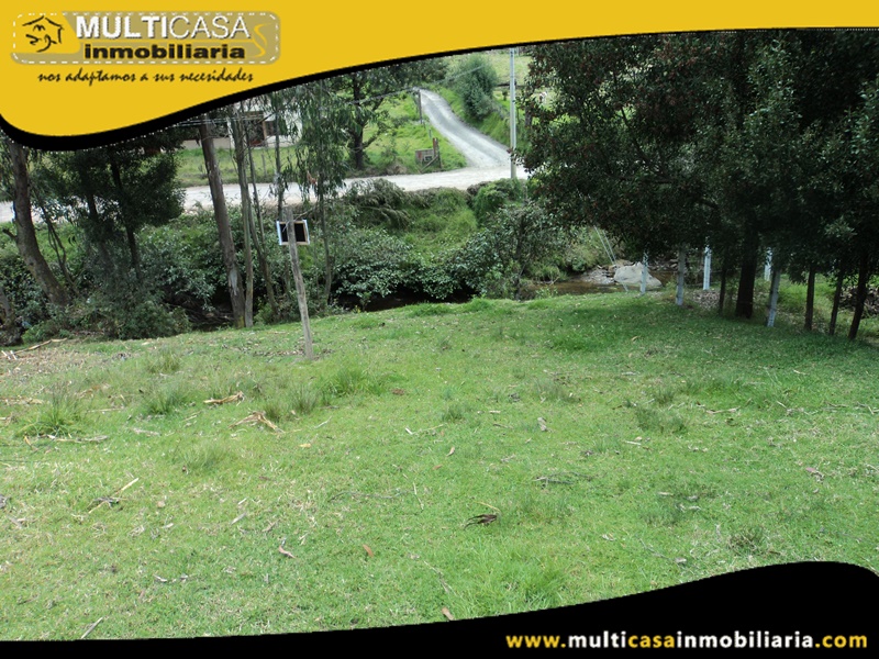 Casa con Terreno en Venta a Crédito Sector Santa Ana- El Valle Cuenca-Ecuador