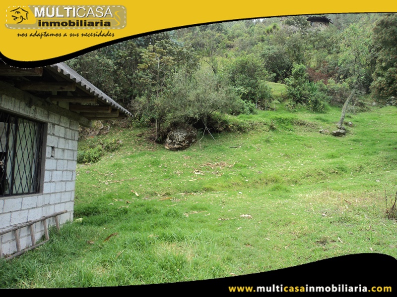 Casa con Terreno en Venta a Crédito Sector Santa Ana- El Valle Cuenca-Ecuador