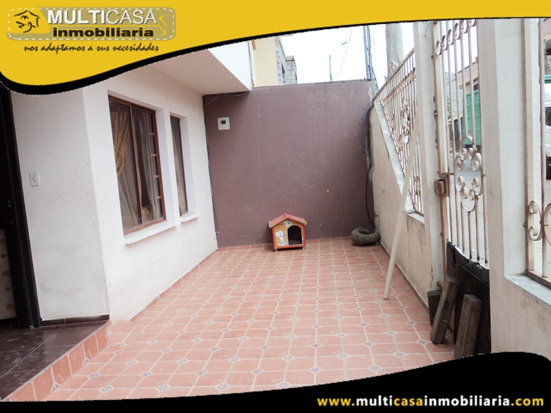 Casa en Venta a Crédito Sector Las Orquídeas Cuenca-Ecuador