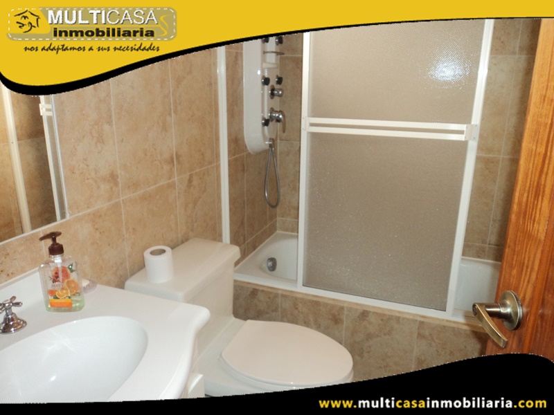 Casa en Venta a Crédito en Condominio Privado Sector Av. Loja Cuenca Ecuador