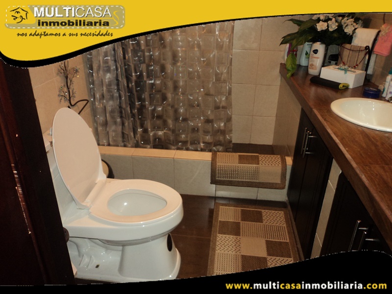 Casa Comercial en Venta a Crédito Sector el Cebollar Cuenca-Ecuador