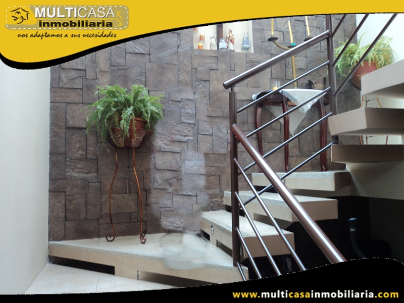 Casa Comercial en Venta a Crédito Sector el Cebollar Cuenca-Ecuador