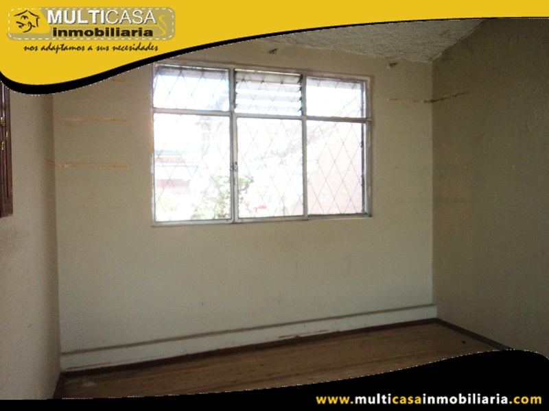 Terreno Comercial en Venta a Crédito Sector Remigio Crespo Cuenca-Ecuador