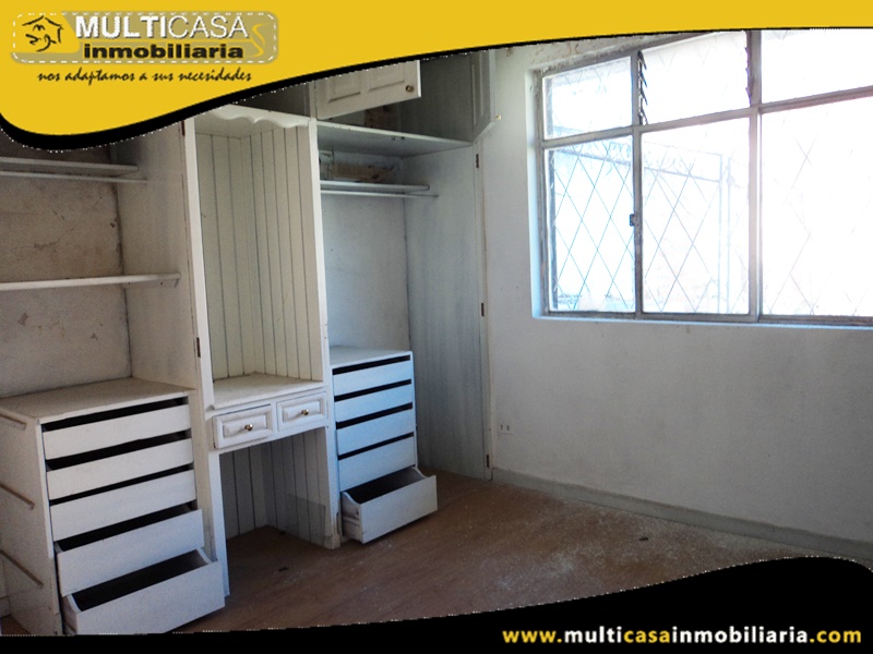 Terreno Comercial en Venta a Crédito Sector Remigio Crespo Cuenca-Ecuador