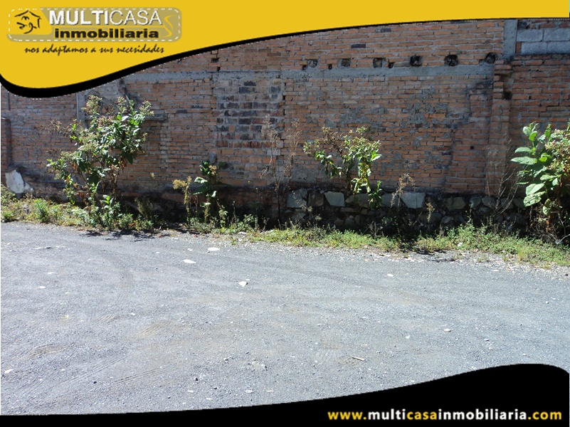 Terreno Comercial en Venta a Crédito Sector Remigio Crespo Cuenca-Ecuador