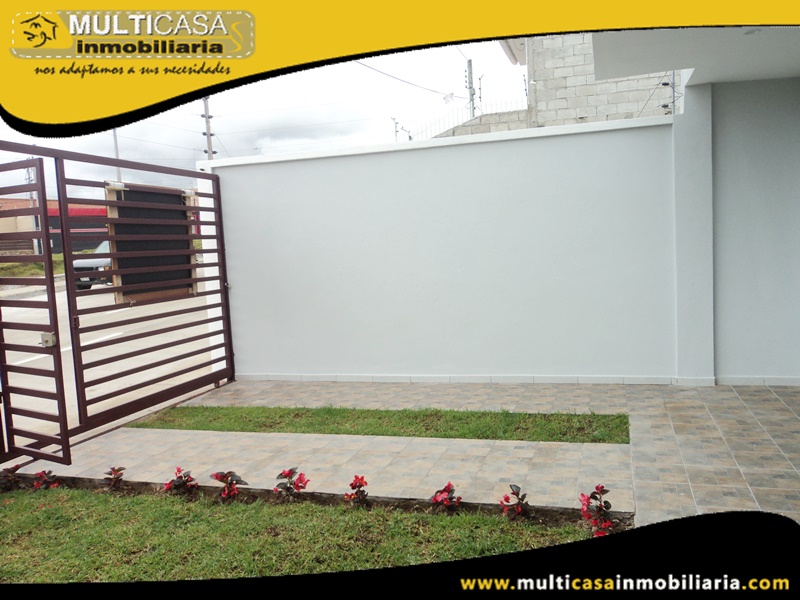 Casa en Venta a Crédito con Cuatro Dormitorios Sector Racar Cuenca -Ecuador