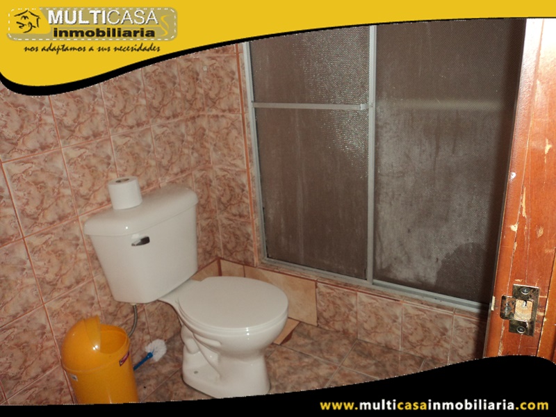 Casa de Oportunidad en Venta de Dos Departamentos Sector Totoracocha Cuenca - Ecuador