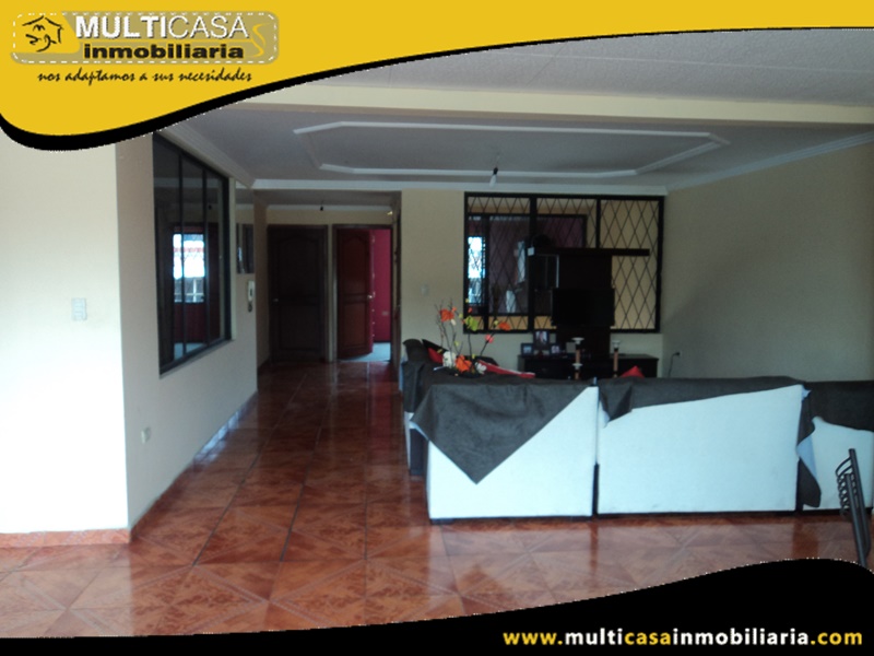 Casa de Oportunidad en Venta de Dos Departamentos Sector Totoracocha Cuenca - Ecuador