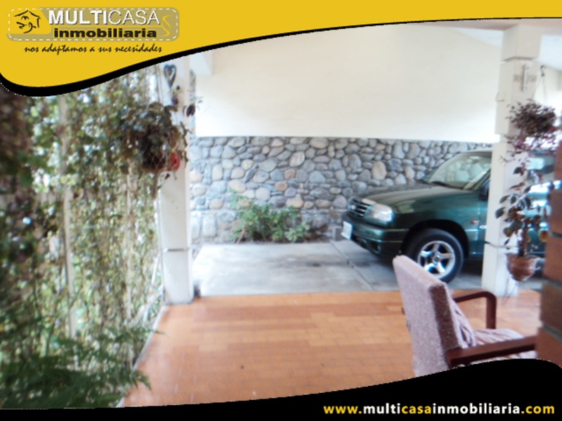 Casa en Venta a Crédito Sector Av. 10 de Agosto Cuenca-Ecuador