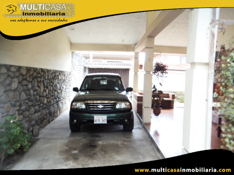 Casa en Venta a Crédito Sector Av. 10 de Agosto Cuenca-Ecuador
