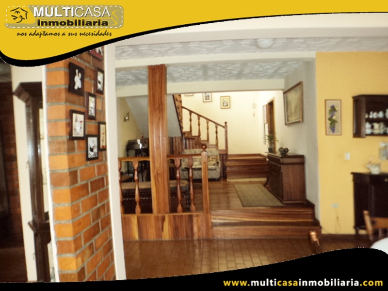 Casa en Venta a Crédito Sector Av. 10 de Agosto Cuenca-Ecuador