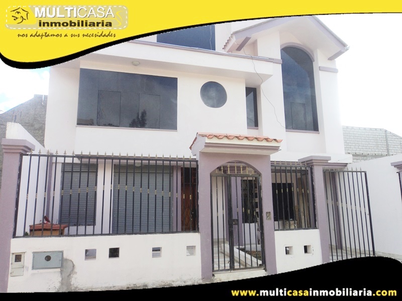 Casa Comercial en Venta a Crédito Cañar-Ecuador