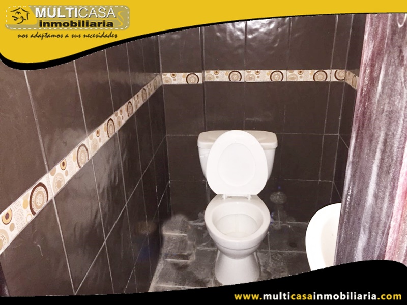 Casa Comercial en Venta a Crédito Cañar-Ecuador