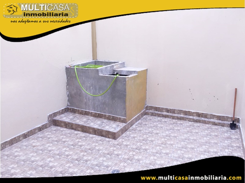 Casa Comercial en Venta a Crédito Cañar-Ecuador